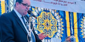 محافظ قنا يشهد جلسة استماع لزيادة الطاقة الإنتاجية لمصنع "أسمنت النهضة" ويضع حجر الأساس لمنظومة "RDF"