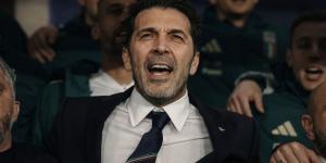 بوفون يعلن استقالته من تدريب حراس منتخب إيطاليا بعد الخسارة أمام البوسنة