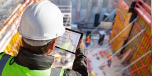 10 مهارات أساسية للنجاح في سوق العمل الحديث