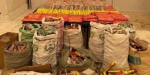 القبض على شخص بحوزته أكثر من مليوني قطعة ألعاب نارية بالقاهرة