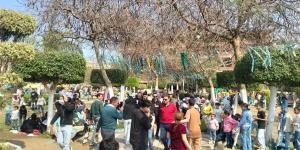 سعادة لا تنتهي.. الأطفال يحتفلون بشم النسيم بالرسم على وجوههم (فيديو)