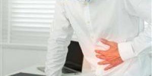 دليل شامل حول أسباب انتفاخ البطن وطرق علاجه منزليا وبالأدوية وأفضل المشروبات