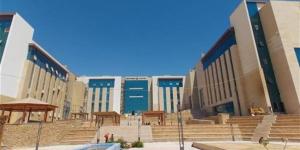 علاج طبيعي جنوب الوادي الأهلية تنظم يوم البحث العلمي الطلابي