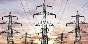 أنهت عصور الظلام.. إنجازات قطاع الكهرباء تؤهل مصر لتكون مركزا إقليميا للطاقة المتجددة