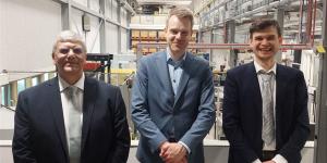 رئيس "المصرية اليابانية" يبحث بجامعة أيندهوفن الهولندية تعزيز الشراكة بمجالات الطاقة والتكنولوجيا المتقدمة