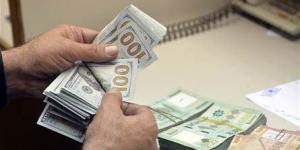 "شح في الدولار" داخل لبنان؟ خبرٌ يحسم الحقيقة