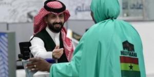 مطار الأمير محمد بن عبد العزيز يستقبل حجاج غانا