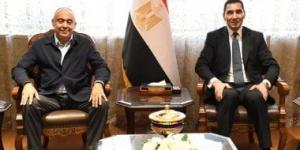 وزير الشباب يلتقي رئيس الشركة المتحدة للرياضة لبحث التعاون المشترك