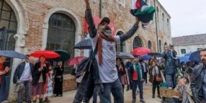 رئيس بينالى البندقية بعد انتقاد مشاركة روسيا وإسرائيل: المعرض ليس محكمة