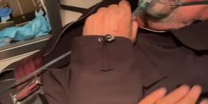 بعد إندلاع حريق ونقله إلى المستشفى... نجل الممثل كميل أسمر يكشف وضعه الصحيّ