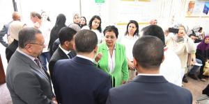 نائب وزير الصحة تجري جولات ميدانية واجتماعات تنسيقية بالأقصر