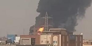 نشوب حريق هائل بأحد مصانع المنطقة الصناعية الثالثة بالعاشر من رمضان