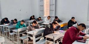 "تعليم قنا" ينهي استعداداته لامتحانات الفصل الدراسي الثاني لصفوف النقل والشهادة الإعدادية