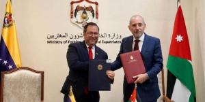 مباحثات "أردنية - فنزويلية" موسعة في عمان وتوقيع 4 اتفاقيات تعاون وثيقة