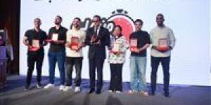 وزير الصحة يشهد تكريم الفائزين في مسابقة «أنت الحل».. ويؤكد: المسابقة نموذج لشراكة الدولة والمواطن من أجل صحة مستدامة