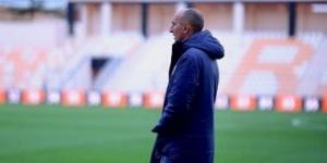 يورتشيتش يعود إلى بلاده بعد انتهاء تعاقده مع بيراميدز
