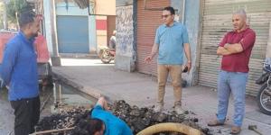 تحرك فوري لإصلاح كسر مفاجئ بخط مياه رئيسي في شبين الكوم بالمنوفية