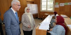 رئيس جامعة المنوفية يتابع امتحانات الفصل الدراسي الثاني بكلية التربية للطفولة المبكرة