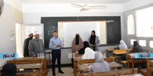 محافظ أسوان يتفقد لجان امتحانات الشهادة الثانوية الأزهرية