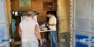 "تموين مطروح": ضبط دقيق مدعم قبل بيعه بالسوق السوداء وإعدام مواد غذائية فاسدة