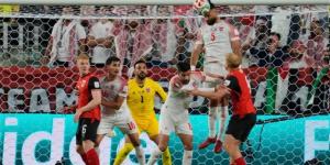رغم السقوط بثلاثية.. علي علوان يدخل تاريخ الأردن بهدفه أمام النمسا في المونديال