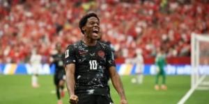 جوناثان ديفيد يسجل ثاني هاتريك في مونديال 2026 ويقود كندا لانتصار تاريخي