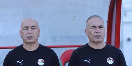 سمير
      كمونة:
      الجماهير
      كانت
      السر
      وراء
      تأهل
      منتخب
      مصر
      للمونديال..
      وحسام
      حسن
      لا
      يعرف
      الخسارة