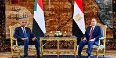 الرئيس
      السيسي:
      ندعم
      وحدة
      السودان
      وسلامة
      أراضيه..
      ونرفض
      أي
      كيانات
      موازية