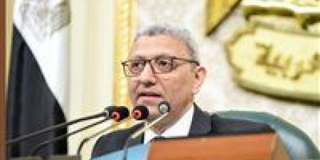 أحمد
      سعد
      الدين
      يستعرض
      تقرير
      اللجنة
      الخاصة
      حول
      اعتراضات
      رئيس
      الجمهورية
      على
      مشروع
      قانون
      الإجراءات
      الجنائية
      الجديد