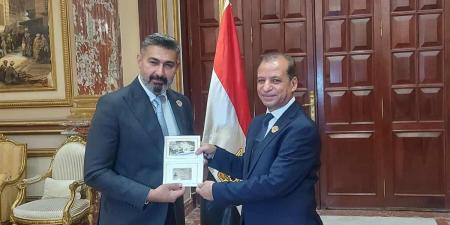 ياسر
      جلال
      وأحمد
      مراد
      وخالد
      جلال
      يتسملون
      كارنيه
      عضوية
      مجلس
      الشيوخ