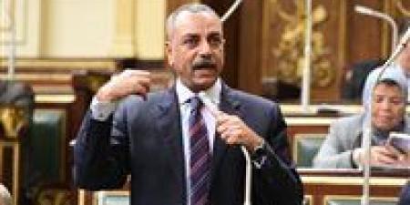 الطماوي:
      المادة
      54
      من
      الدستور
      لم
      تتطرق
      إلى
      الضرورة
      الإجرائية
      وهذا
      سبب
      الخلاف
      حول
      استجواب
      المتهم
      في
      المادة
      105
      من
      مشروع
      قانون
      الإجراءات
      الجنائية