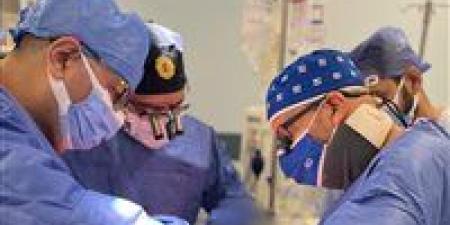 نجاح
      جراحة
      معقدة
      لتصحيح
      اعوجاج
      وتحدب
      العمود
      الفقري
      لطفلة
      بمستشفيات
      جامعة
      قناة
      السويس