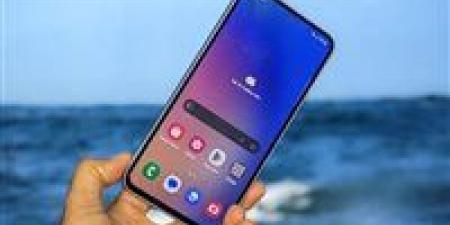 «سامسونج»
      تعلن
      عن
      حصول
      7
      هواتف
      علي
      تحديث
      One
      UI
      8