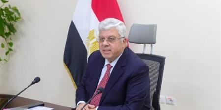 وزير
      التعليم
      العالي:
      نعمل
      على
      تطوير
      البنية
      التحتية
      التكنولوجية
      بالجامعات