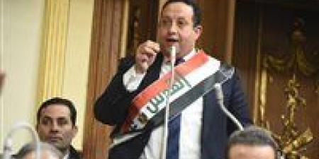محمد
      عبد
      الغني:
      أتوقع
      استجابة
      شعبية
      كبيرة
      لدعوة
      الرئيس
      جمع
      تبرعات
      من
      المواطنين
      لتمويل
      إعمار
      غزة