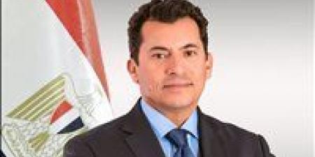 وزير
      الشباب
      والرياضة
      يهنئ
      نظيره
      المغربي
      بتتويج
      منتخب
      الشباب
      بكأس
      العالم