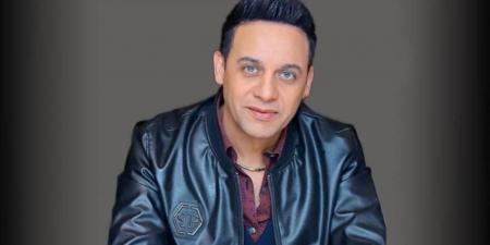 مصطفى
      قمر
      يطرح
      برومو
      أحدث
      أغنياته
      "اللي
      كبرناه"
      (فيديو)