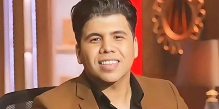 عمر
      كمال
      يطرح
      برومو
      أحدث
      ألبوماته
      الغنائية