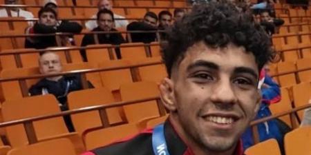 إنجاز
      مصري
      جديد..
      أدهم
      أيمن
      يحصد
      برونزية
      بطولة
      العالم
      للمصارعة
      في
      صربيا