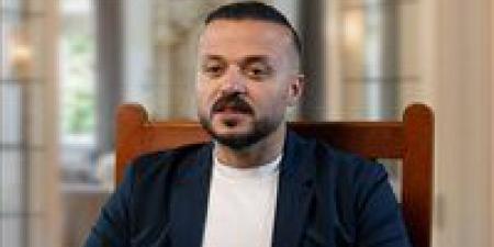 محمد
      الجارحي:
      سعيد
      بثقة
      الكابتن
      محمود
      الخطيب..
      وتواجدي
      في
      قائمته
      مسئولية
      كبيرة