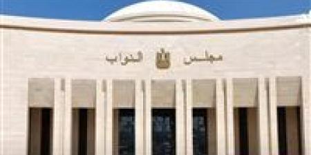 9
      مرشحين
      يتنافسوا
      على
      مقعد
      واحد
      داخل
      مجلس
      النواب
      في
      دائرة
      الخليفة