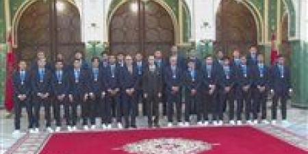 ولي
      العهد
      المغربي
      يستقبل
      "أشبال
      الأطلس"
      بعد
      الفوز
      التاريخي
      بكأس
      العالم
      للشباب
