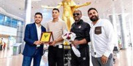 الاتحاد
      الليبي
      يشكر
      المصري
      البورسعيدي
      على
      الاستقبال
      الحافل
      بالورود
      قبل
      مواجهة
      الكونفدرالية