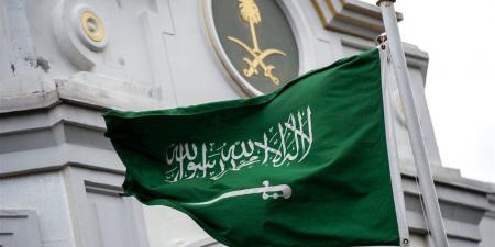 إلغاء
      نظام
      الكفالة
      في
      السعودية
      2025..
      كيف
      سيؤثر
      القرار
      على
      العمالة
      الوافدة؟