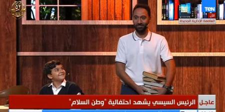 محمد
      سلام..
      عندما
      يعلو
      صوت
      المبادئ
      والمواقف
      الإنسانية