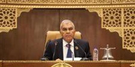 مجلس
      الشيوخ
      يعنمد
      نتيجة
      هيئات
      مكاتب
      لجان
      دور
      الانعقاد
      الأول
      للفصل
      التشريعى
      الثانى
      ..ويرفع
      الجلسات
      لأجل
      غير
      مسمى