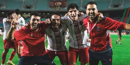 أولمبيك
      آسفى
      المغربى
      يبلغ
      دور
      المجموعات
      لكأس
      الكونفدرالية
      على
      حساب
      الملعب
      التونسى