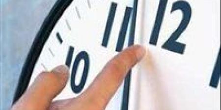 صدمة
      الساعة
      البيولوجية..
      التوقيت
      الشتوي
      يربك
      مخ
      الإنسان
      ويحتاج
      10
      أيام
      للإصلاح
