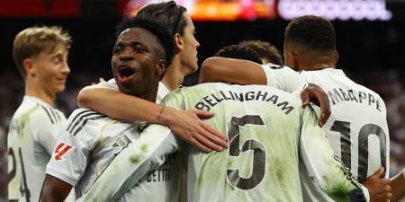 بيان
      من
      رابطة
      "الليجا"
      بشأن
      أحداث
      الكلاسيكو