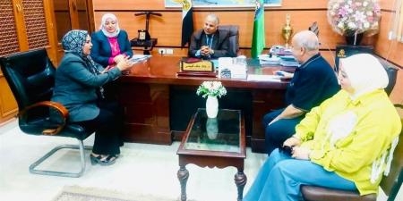 الثقافة
      والتربية
      والتعليم
      تنسقان
      لإطلاق
      مهرجان
      أعياد
      الطفولة
      بالفيوم